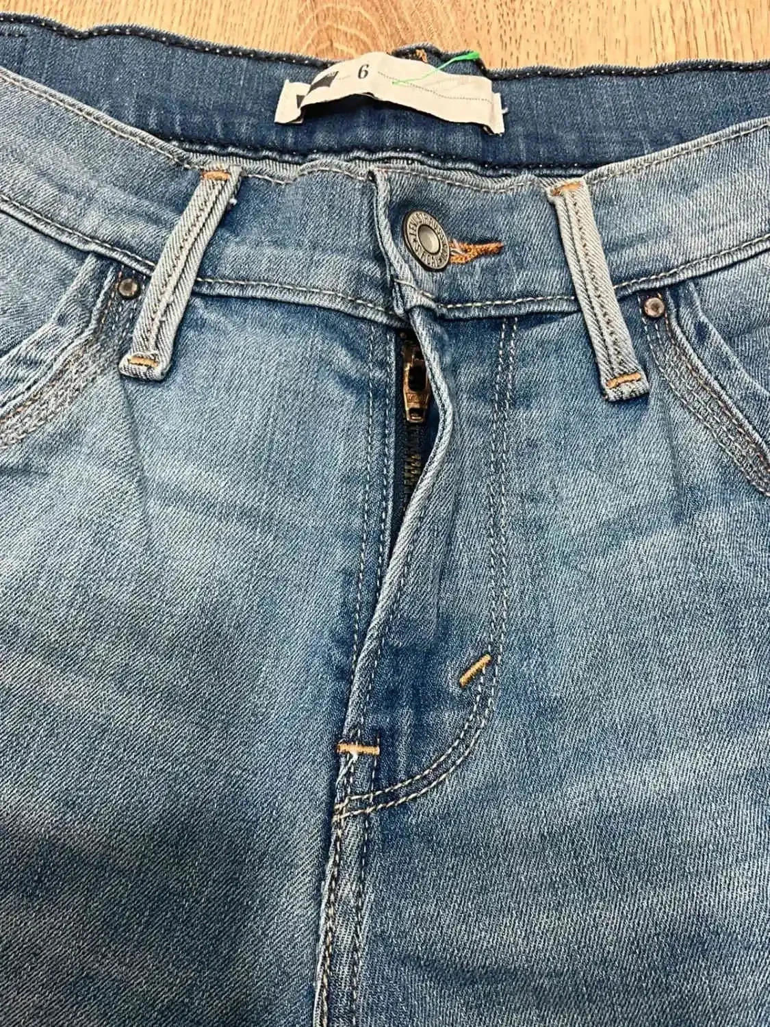 Short Levi's Taille 6 W28 Vintage Coton Bleu Slv 021 – photo 5